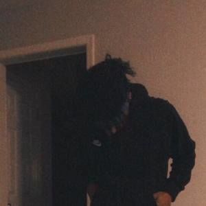 Meet your Posher, Avery